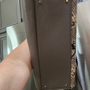 Kate Spade Grey purse